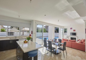 Pearl Villas in Larnaca