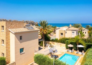 Villa Izabella - Four Bedroom Villa, Sleeps 8 in Poli Crysochous