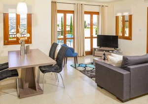 Zephyros Village LZ12 in Aphrodite Hills