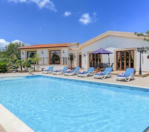 Villa Chariklia Chorio 