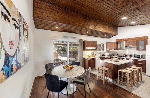 Platres Villa | 140 m² Villa ∙ 3 bedrooms ∙ 6 guests