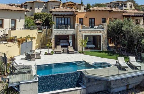 Kouklia Villa | 150 m² Villa ∙ 3 bedrooms ∙ 6 guests