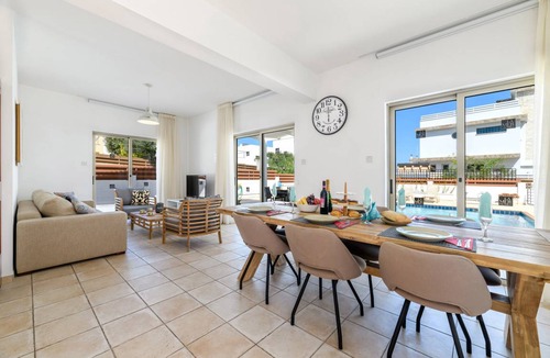 Protaras Villa | 160 m² Villa ∙ 4 bedrooms ∙ 8 guests
