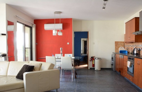 Oroklini Apartment | 2-bed 2-bath luxury apartment with Shared Pool, A/C, Wifi