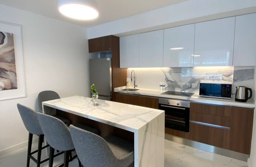 Trikomo Apartment | 2 Luxury Bedroom Apartment near Long Beach, in the 5 Star Resort with casino.