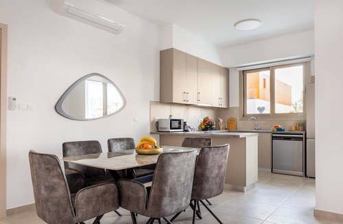 Agios Athanasios Apartment | 202 Mulberry Court- Elegant with Large Terrace