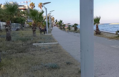 Oroklini Apartment | 3-bedroom apartment in peaceful Oroklini with cool AC.family friendly