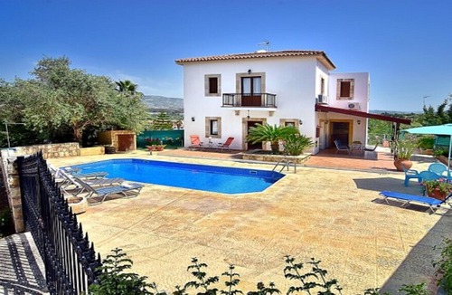 Prodromi Villa | 3 Bedrooms Villa Close To The Sea Prodromi