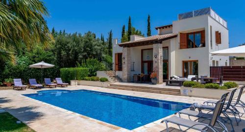 Aphrodite Hills Villa | 4 bedroom Villa Lofou with private pool and sea views, Aphrodite Hills Resort
