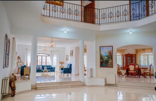Pyrga Villa | Aέναη