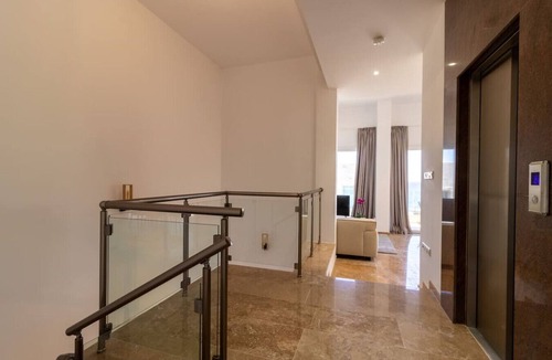 Kissonerga House | A 2 floor modern townhouse with it`s own swimming pool