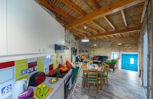 Arodes Cottage | AKAMANTIDA PLATEA 2. Country house of the 1900s. Restored to its authentic charm