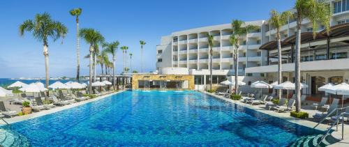 Paphos Hotel | Alexander The Great Beach Hotel