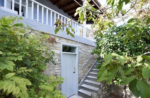 Pano Lefkara House | AMPLE PLACES Polytimo House Traditional house in the center of Lefkara village