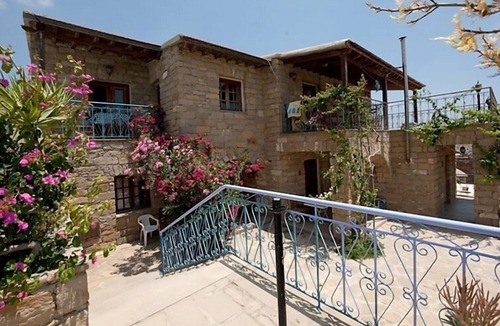 Tochni Apartment | Apartment Adamos House in Tochni - 2 persons, 1 bedrooms
