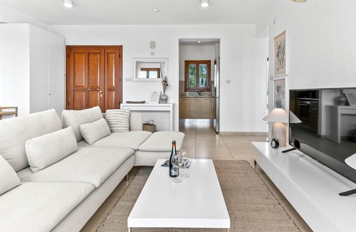 Aphrodite Hills Apartment | Apartment BH11 - Theia