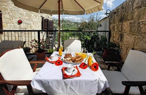 Goudi Apartment | Apartments Goudi - PFO01016-CYB