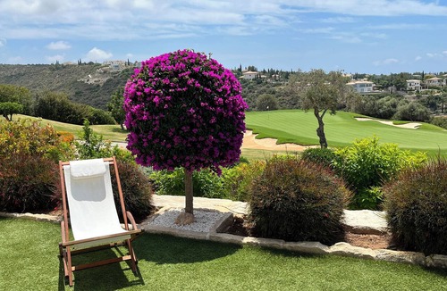 Aphrodite Hills Apartment | Aphrodite Hills Garden Apartment With Panoramic Golf & Sea Views. Free WIFI.