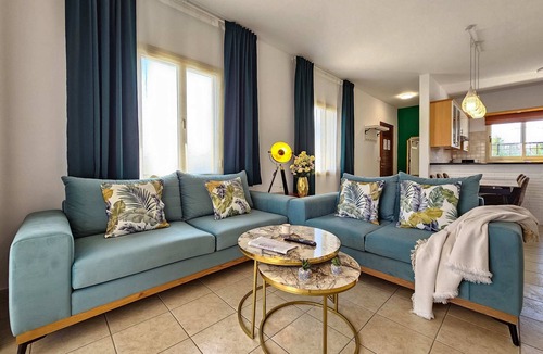 Paphos Apartment | Aphrodites Pearl I - Luxurious and Stylish 3BR Apartment