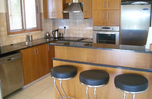 Pervolia Villa | Apollon Villa by the Sea. Private Pool. Gated Private Road. Pervolia, Larnaca