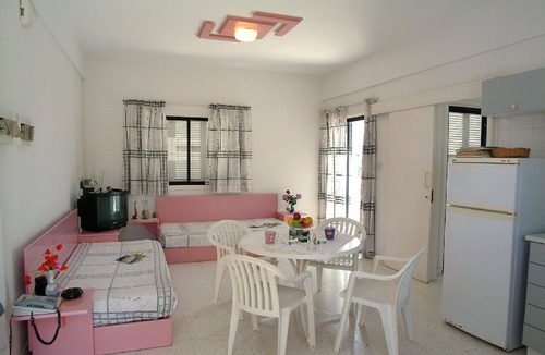 Pyla Apartment | Apt 2, Near The Beach,1 bedroom, private veranda, easy travel Agia Napa Protaras