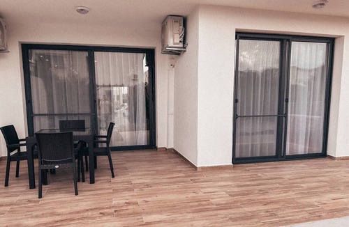 Tatlisu Apartment | Aptm for 5, near the sea, pool, BBQ area, terrace…