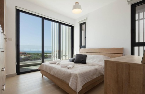 Emba Resort | Avalon 1 Villa 12 - Four Bedroom Resort, Sleeps 8