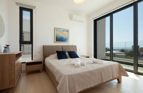 Emba Resort | Avalon 1 Villa 12 - Four Bedroom Resort, Sleeps 8