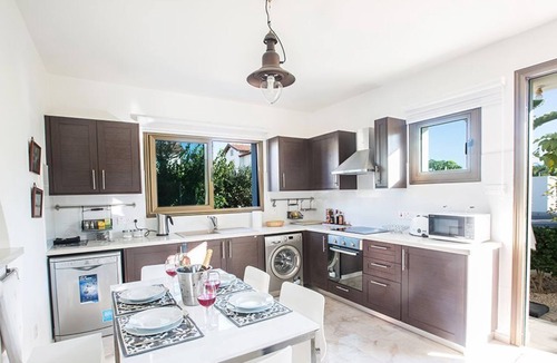 Ayia Thekla Villa | Ayia Napa Kymma Villa KY23 - a villa that sleeps 6 guests in 3 bedrooms