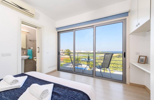 Paralimni Villa | Ayia Triada View - Private Pool Retreat