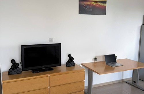 Kissonerga Apartment | Beautiful 2 Bedrooms Apartment