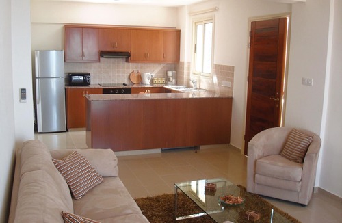 Peyia Town Apartment | Beautiful 2 Bedroom Penthouse Apartment In Peyia. Communal pool - Free WiFi