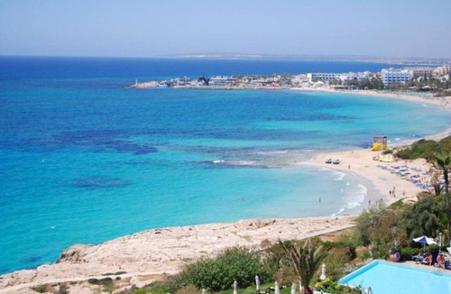 Protaras Villa | Beautiful 5 Star Holiday Villa in a Prime Location in Protaras