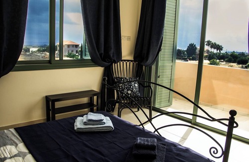 Anarita Villa | BELLEVUE VILLA. Completely private 3-bedroom villa with pool, gardens & orchard.