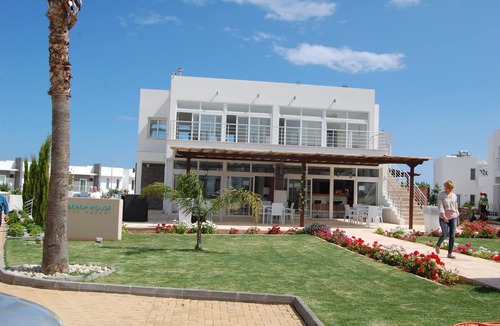 Bogaz Apartment | 'Caesar Beach' treat yourself to a fabulous luxury beach holiday in North Cyprus