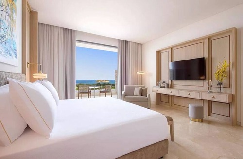 Peyia Town Hotel | Cap St Georges Hotel & Resort