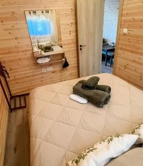 Latchi Ski Chalet | Casa Leandro glamping wooden tiny house