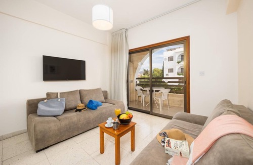 Polis Hotel | Charming 1-Bedroom Apartment in the heart of Polis - Stephanos Hotel Apartments