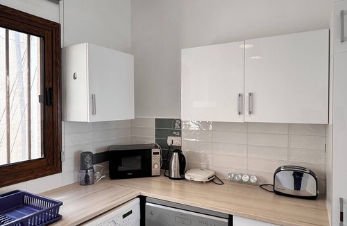 Pegeia Apartment | Charming 1-bedroom apartment in welcoming Coral Bay