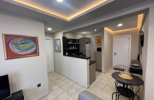 Zeytinlik Apartment | Charming 1BR Apartment with WiFi & AC in Girne - Şık ve Konforlu 1+1 Daire