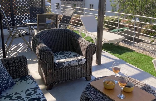 Bahceli Apartment | Charming 2-Bedroom Apartment with Ocean Views in Bahçeli