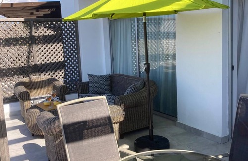 Bahceli Apartment | Charming 2-Bedroom Apartment with Ocean Views in Bahçeli