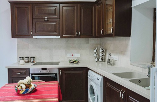 Vasa Koilaniou Villa | Charming 3-Bedroom Cottage in Heart of Vasa Koilaniou