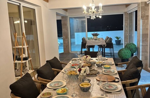 Livadia Apartment | Charming 3-bedroom Penthouse with AC, WiFi in lovely Oroklini