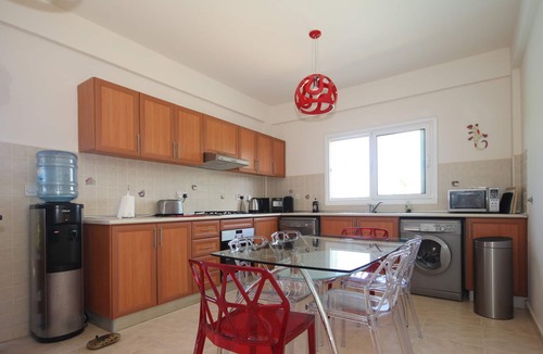 Karsiyaka Villa | Circular Tower Villa