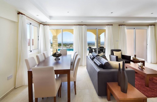 Emba Apartment | Club St George Resort