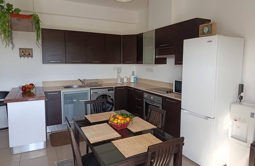 Dromolaxia Apartment | cosy , clean, friendly, quiet, comfortable , 10 minutes from the airport