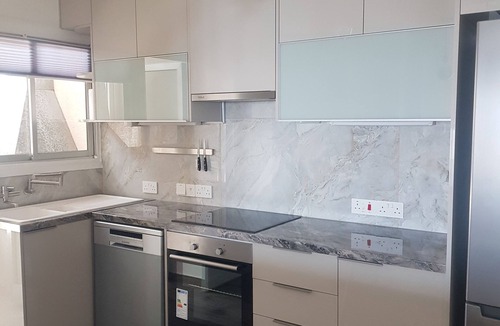 Potamos tis Germasogeias Apartment | Cozy 2-bedroom newly renovated sea view apt.opposite beautiful sandy beach