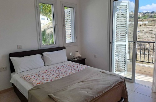 Tala House | Cozy 3 bedroom villa, with a Swimming pool, Sea View, Mountain View!