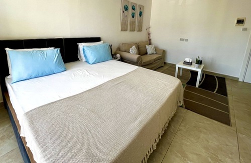 Kyrenia Apartment | Cozy and Central Flat, 8 min to the beach